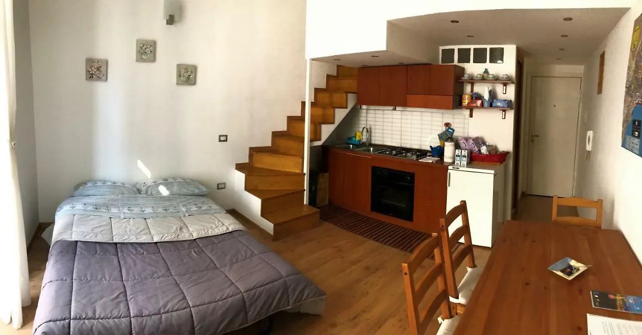 Bed & Breakfast Bed and Breakfast Ale & Tizy House Napoli