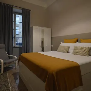 https://la-maison-b.it-lombardy.com