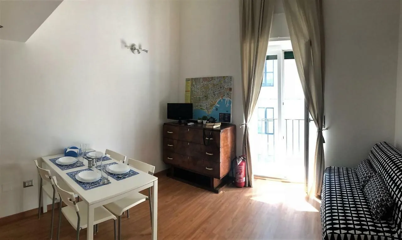 Ale & Tizy House Bed & Breakfast Naples