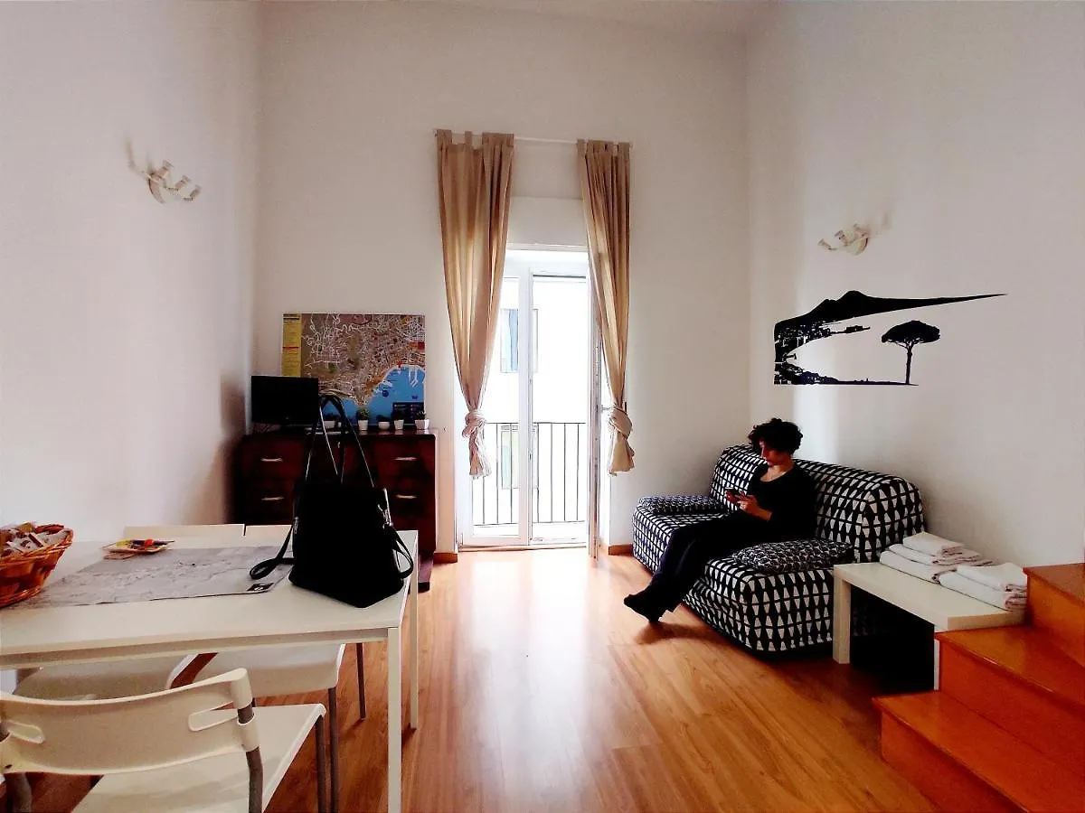 Ale & Tizy House Bed & Breakfast Naples