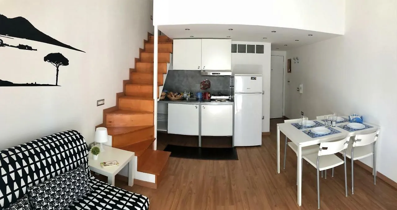 Ale & Tizy House Bed & Breakfast Naples