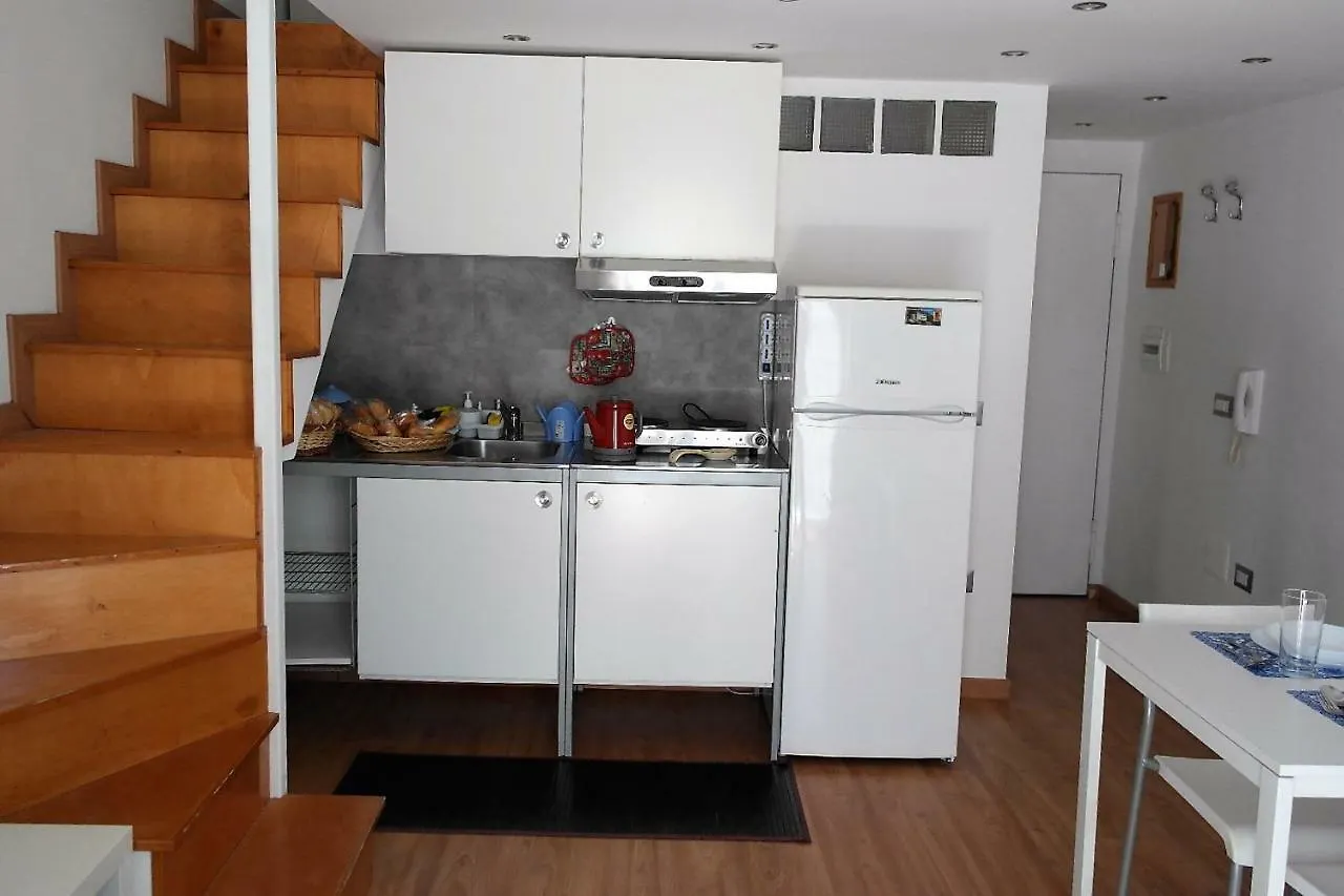 Ale & Tizy House Bed & Breakfast Naples Italy
